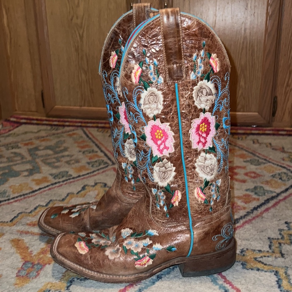 Macie Bean boots 6 1/2